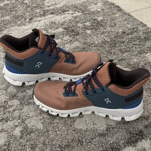 On Running Men's Athletic Shoes in Brown and Blue